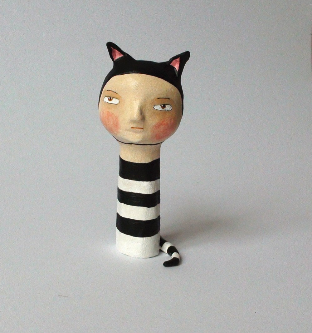 Halloween boy- finger puppet