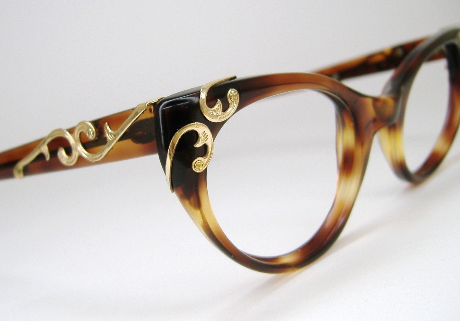 Vintage Womens 50s Tortoise Cat Eye Eyeglasses Harlequin Frame NOS