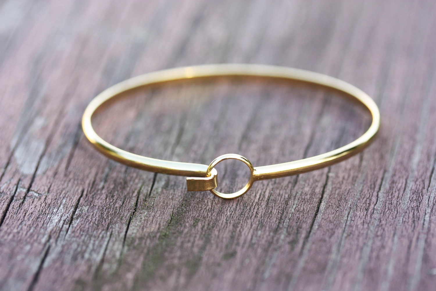 Gold Wire Bracelet - Circle Hook
