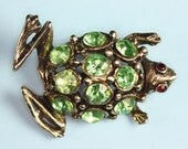 Vintage Frog  Brooch Green Rhinestones Gold Tone Figural