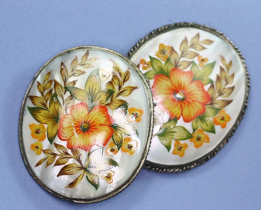 Vintage Victorian Brooches Porcelain Transfer Floral Design Mother of Pearl