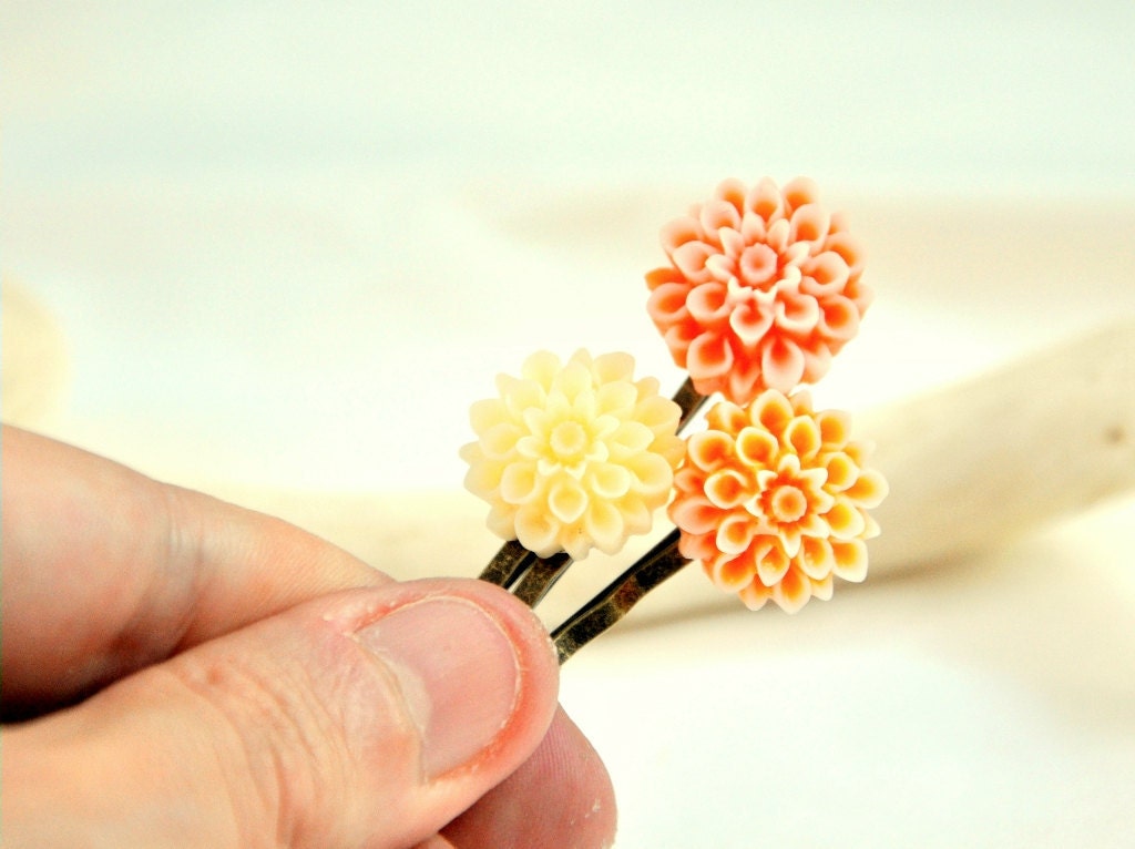 Orange Crush BobbyPins - 3 pcs - Lucite flowers and Antiqued Brass