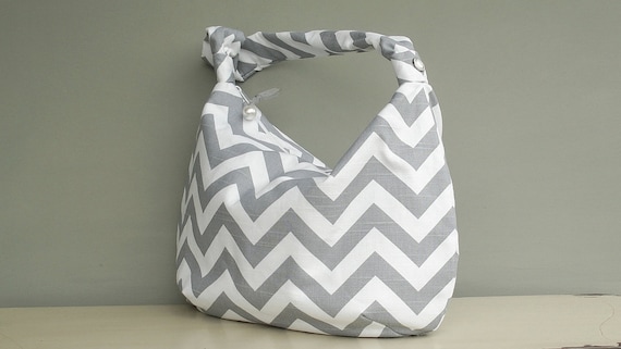 Chevron Hobo Bag - Zipper Slouch Purse in Grey and White (no55)