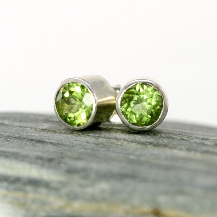 Peridot Stud Earrings in Sterling Silver Bezels - Simple Lime Green 5mm Faceted Stones Set in Sterling Silver Bezel Settings with Post Backs