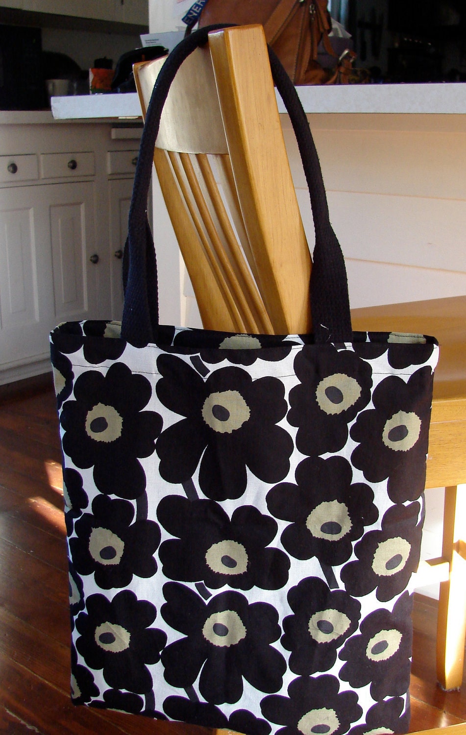 Black Mini Unikko Tote, Bag Purse, 16x14" fully lined, Finland, US ship only