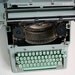 HeRMeS 9 TYPeWRiTeR . CLaSSiC ViNTaGe CHaRaCTeR and STYLe