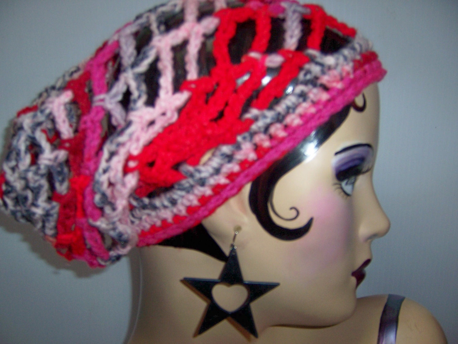 CRISS CROSS Slouchy Handmade Crochet Open Weave Light Weight Hairnet Style w/Dragon Button