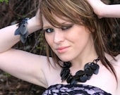 Large Black Dancing Leaves Chainmaille Necklace