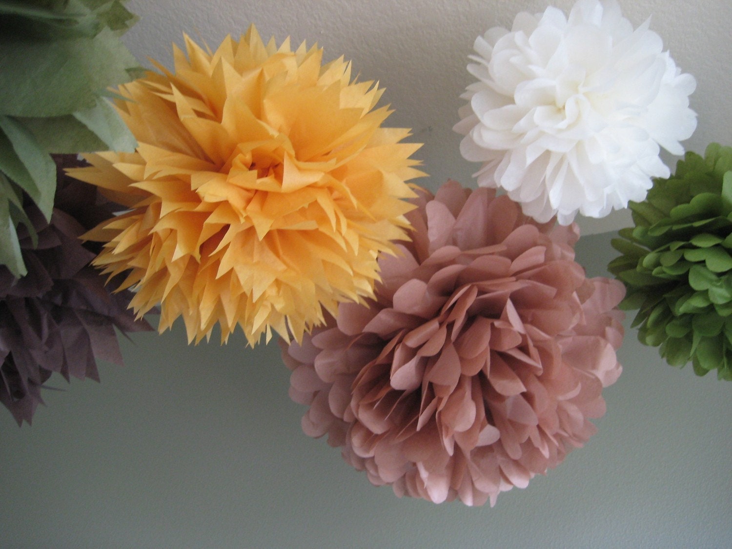 Thanksgiving - 10 Tissue Paper Pom Poms Decoration - Pie Buffet - Party DIY Kit dance floor dessert bar decor Il_570xn