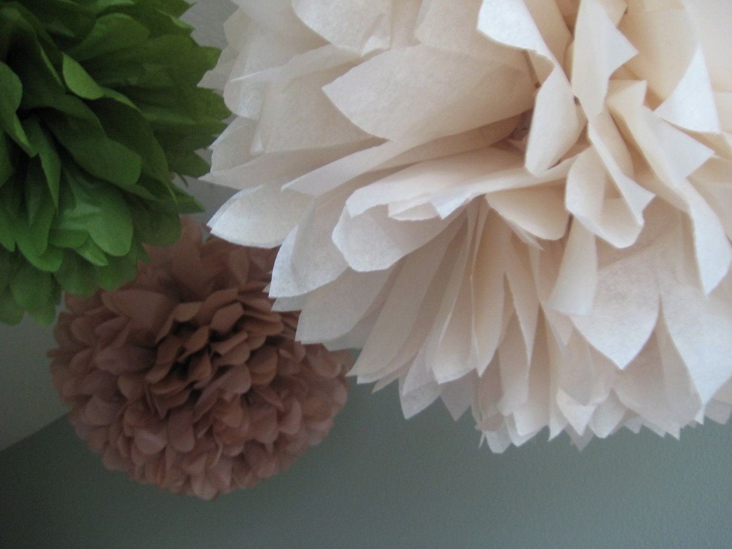 Mother Nature - 10 Tissue Paper Pom Poms Decoration - Holiday Party - Outdoor Wedding - Rustic and Chic