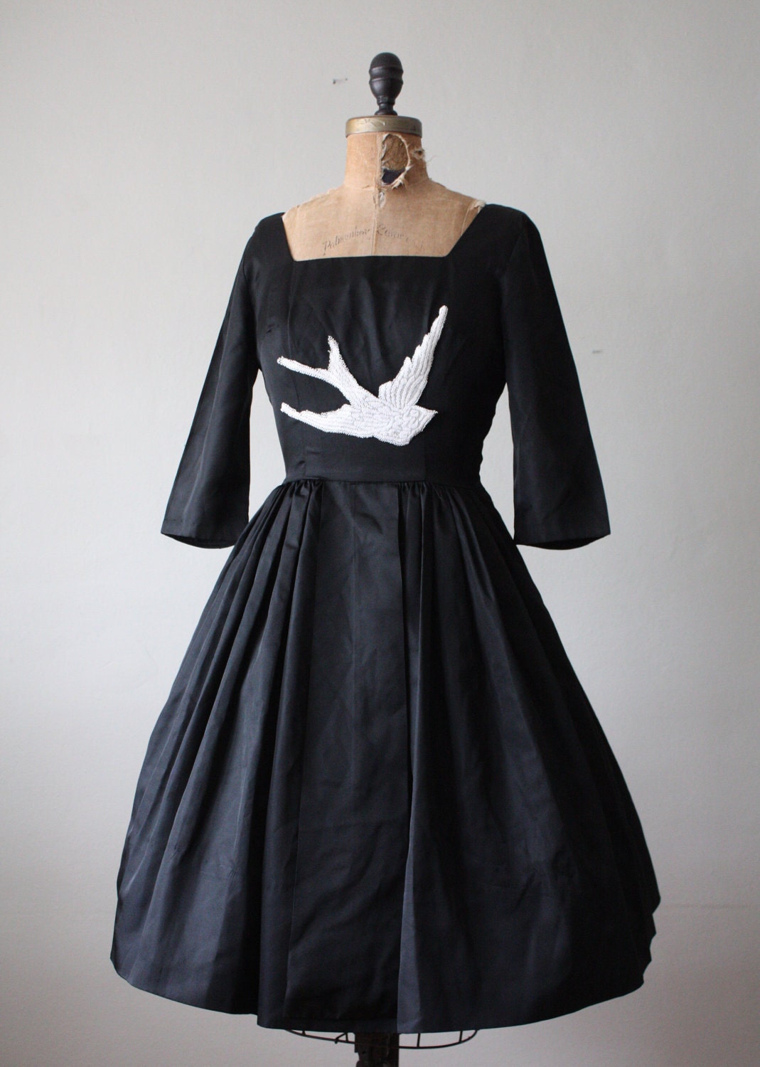 bird dress - 1950's black lace bird dress