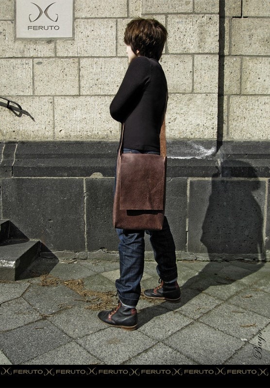 leather messenger bag Macbook Pro MINIMALIST leather macbook pro bag