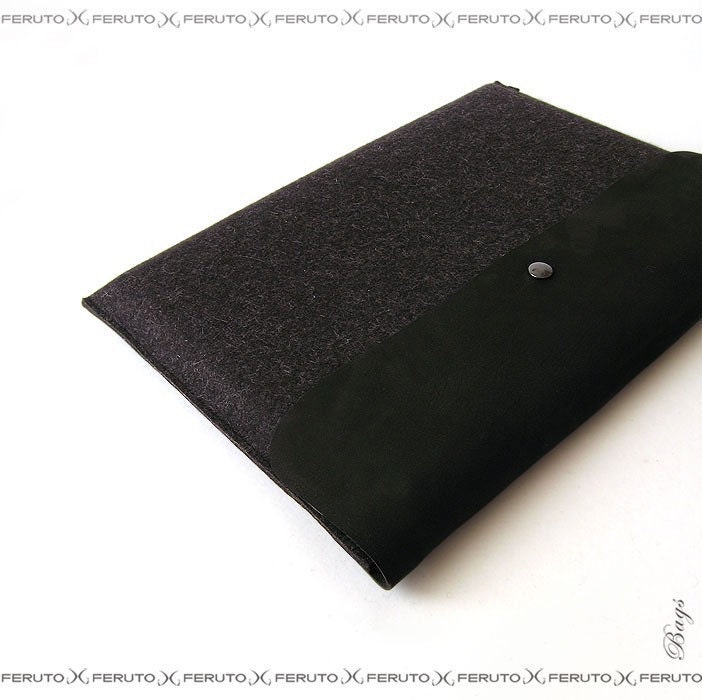 MacBook Air sleeve or Macbook Pro sleeve BLACK BASIC german felt with genuine leather sleeve