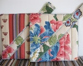 Flowers and Stripes Hot Pad