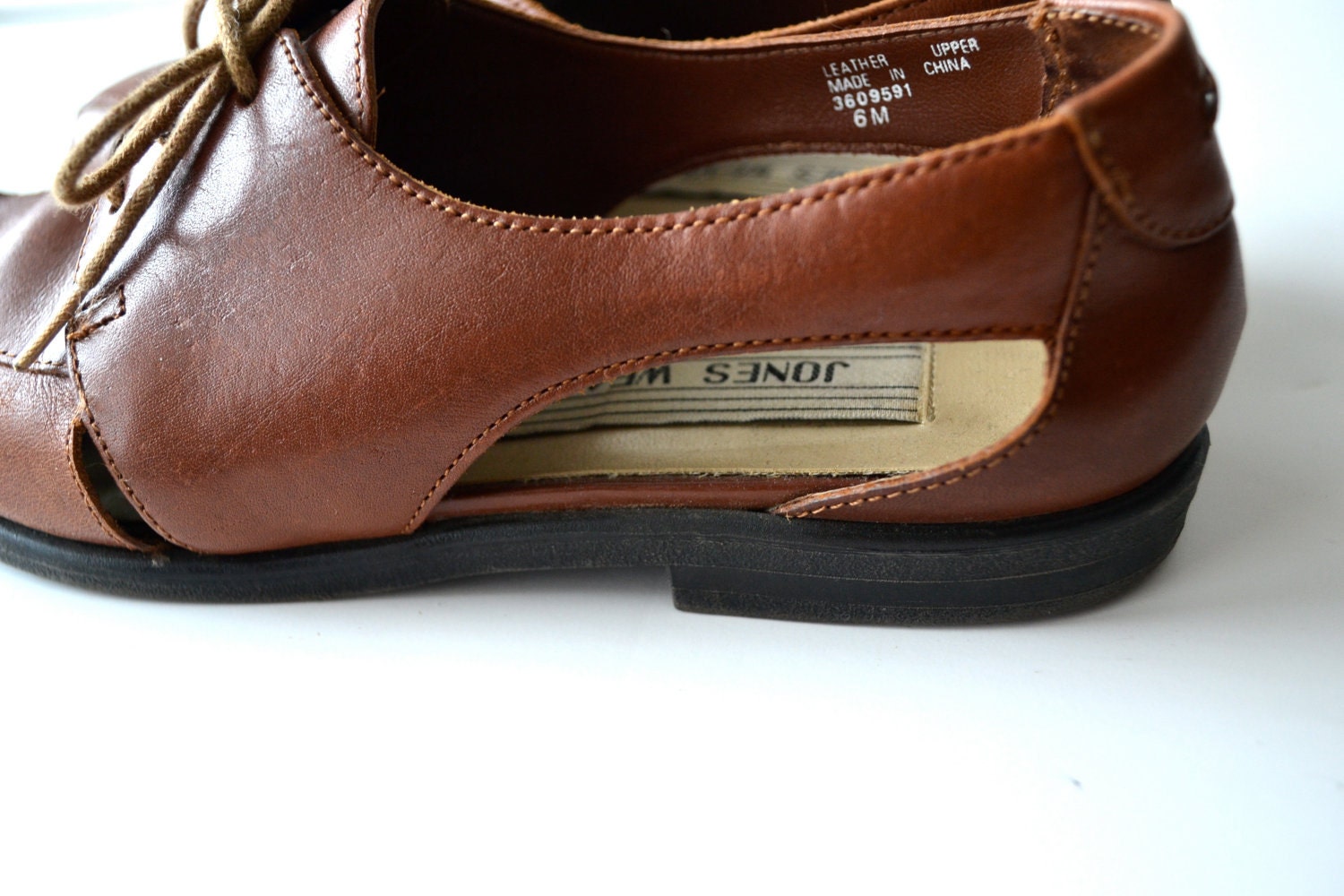 RESERVED  90s Lace Up Flats with Side Cut Outs / Brown Leather / size 6