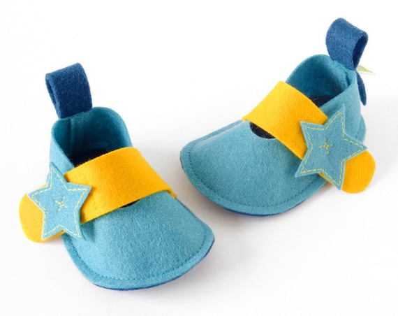 Sea blue baby shoes, Pixie Star newborn girls & boys booties, unisex infant slippers, baby gift crib shoes