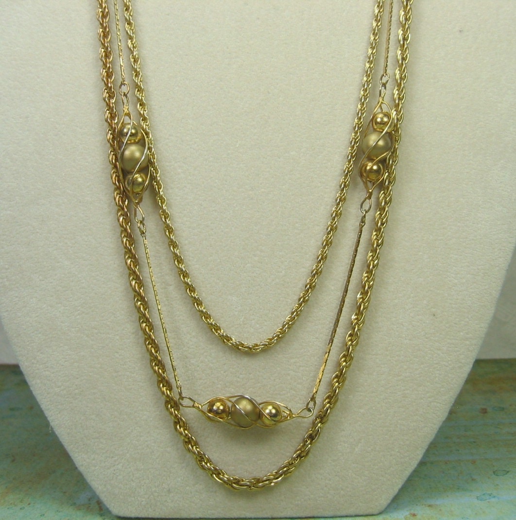 Vintage Triple Strand Beaded Chain Necklace