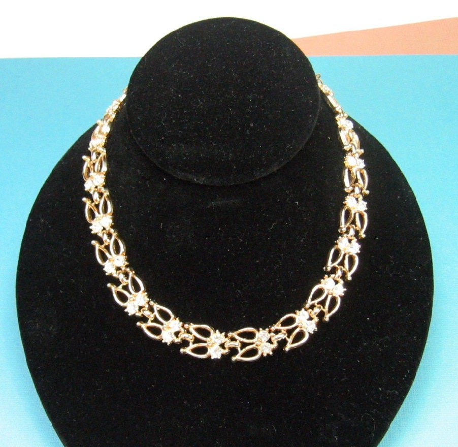Vintage Rhinestone Gold Choker Necklace