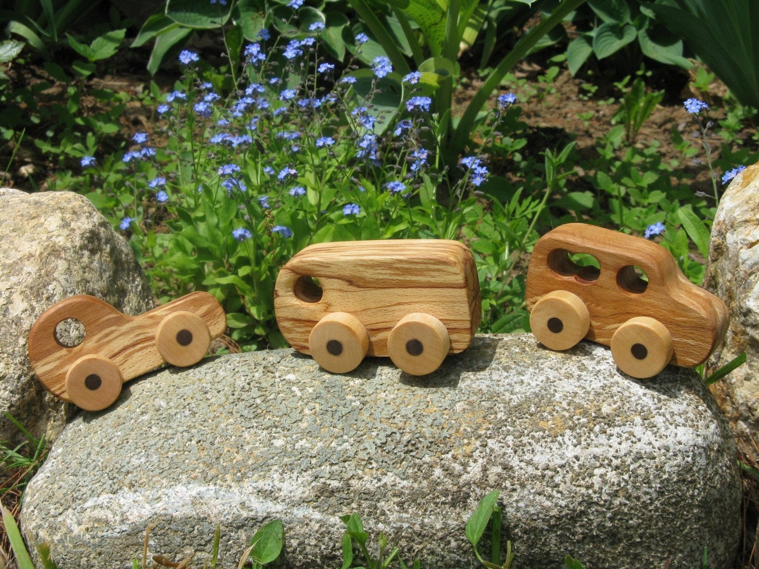 Small Wooden Car - Pocket Racer