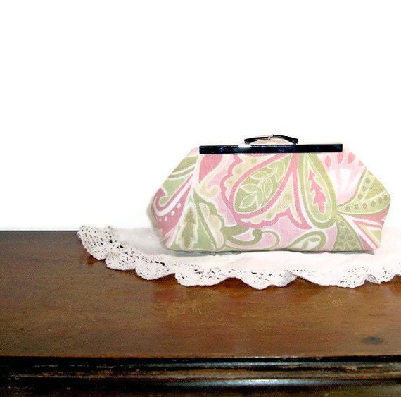LIME PAISLEY Clutch