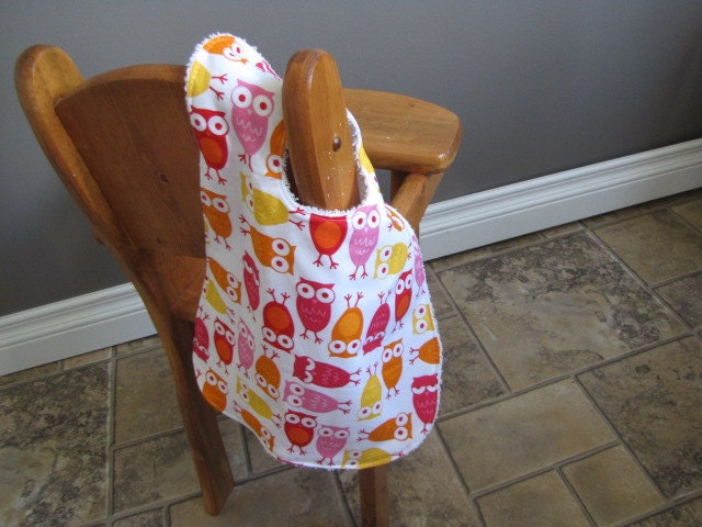 Adjustable Toddler Bib - Owls in Pink
