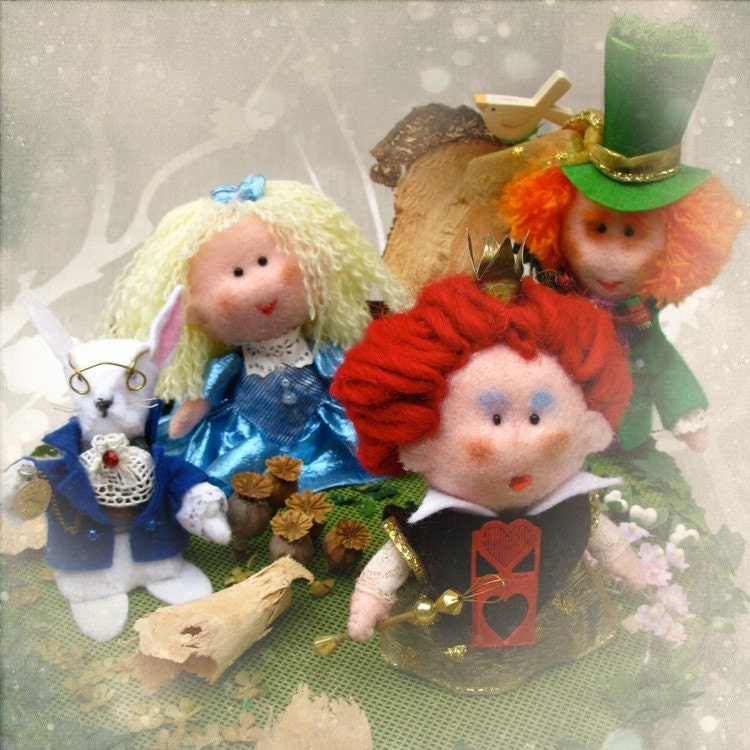 OOAK dolls Alice in Wonderland and friends - unique soft sculpture ornament for decoration or multicolored cake topper