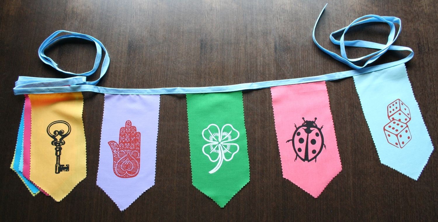 Lucky bunting