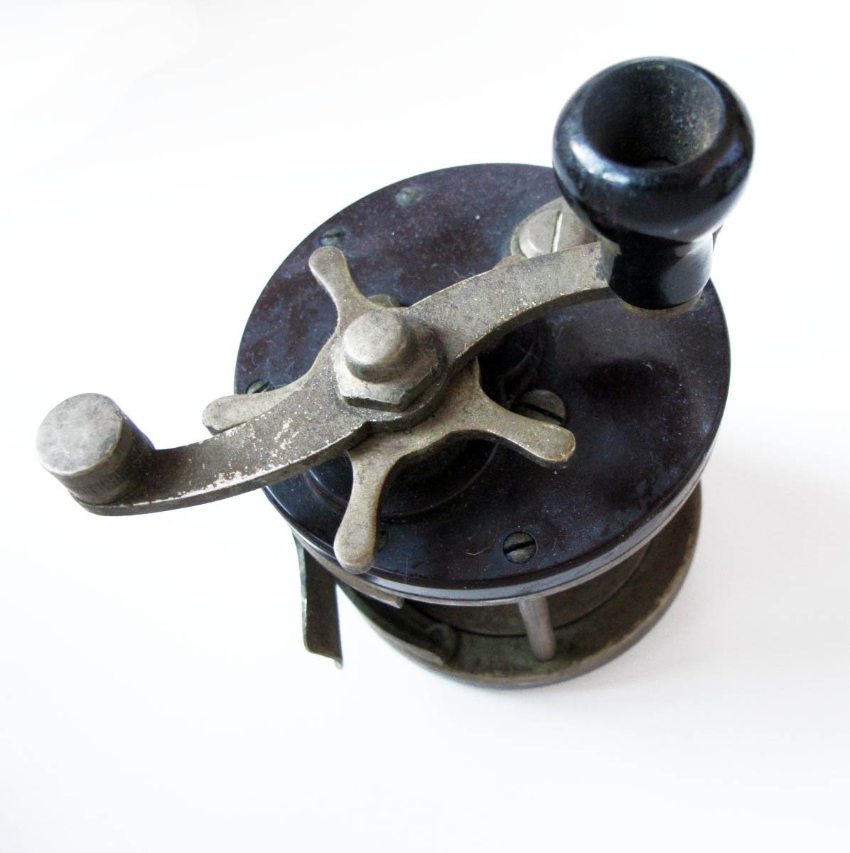 Fisherman's Friend old brass fishing reel Bay City