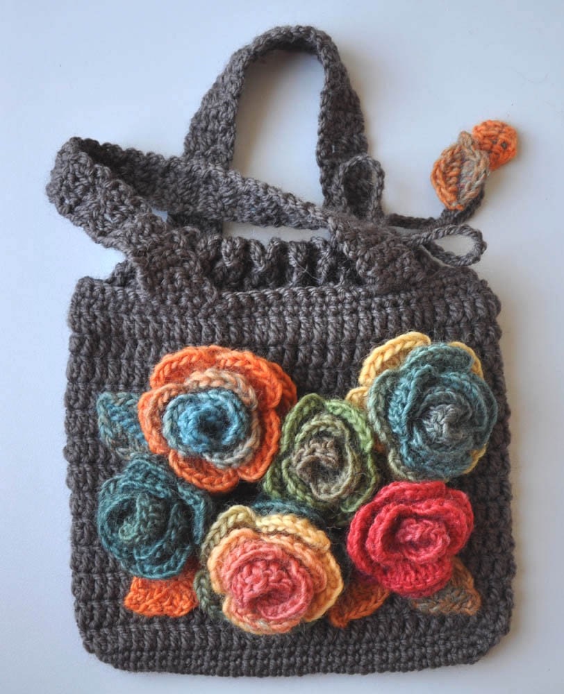 ROSE ROSES - Crochet Rose Appliques Bag/Purse