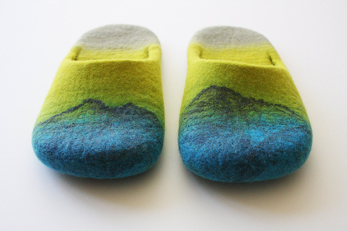 Acapulco" Felted wool slippers with neon yellow and turguoise blue. Unisex adults. Handmade to order
