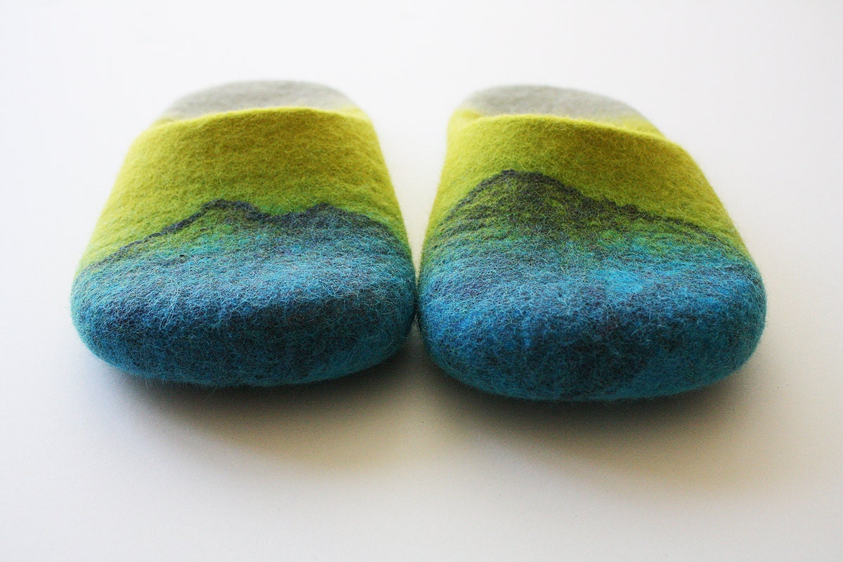 Acapulco" Felted wool slippers with neon yellow and turguoise blue. Unisex adults. Handmade to order