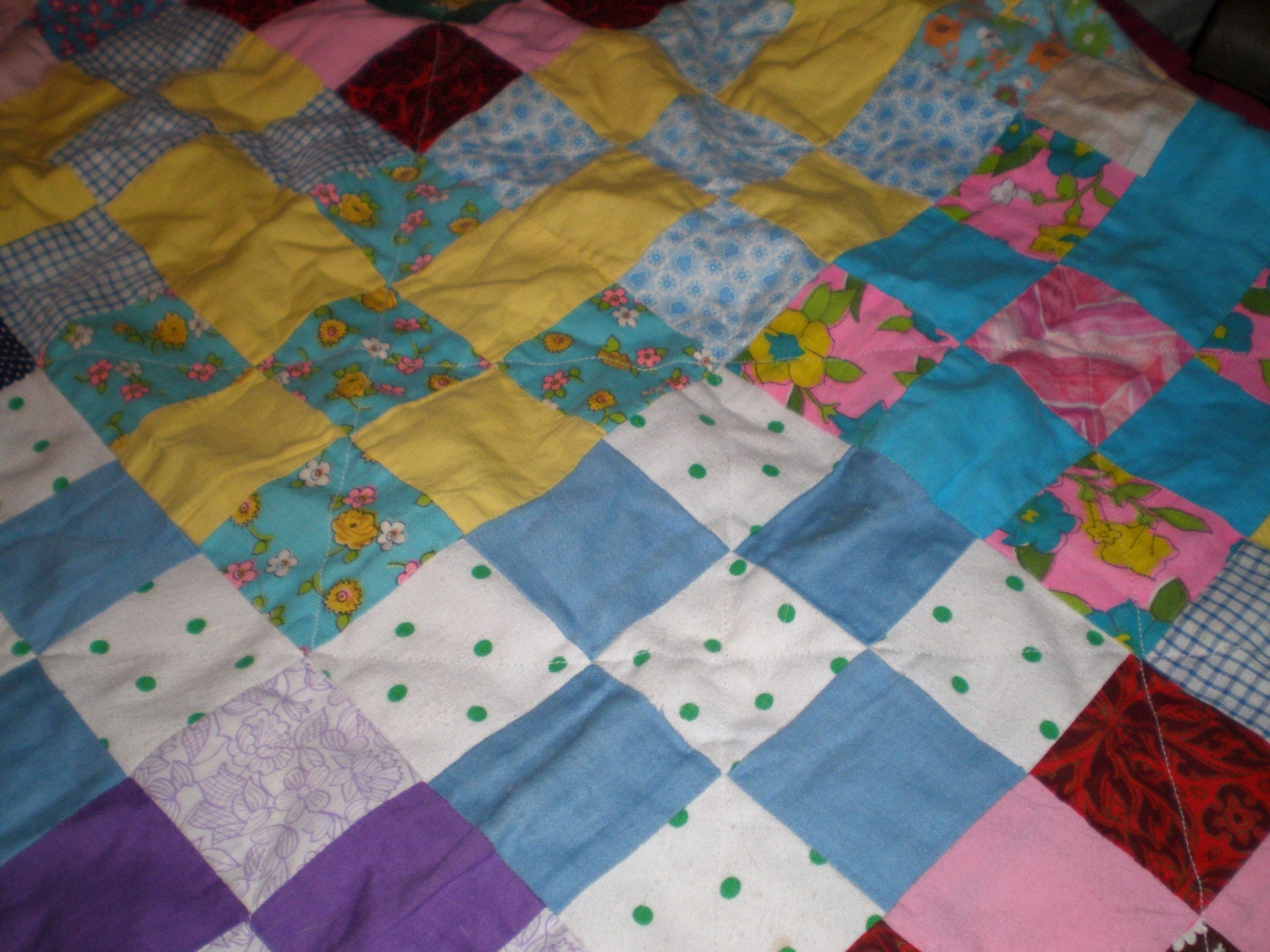 Vintage 9-patch Quilt in Rainbow of Colors, Retro Cozy Quilt for Picnics, Home Decor, Patchwork quilt, Vacation SALE