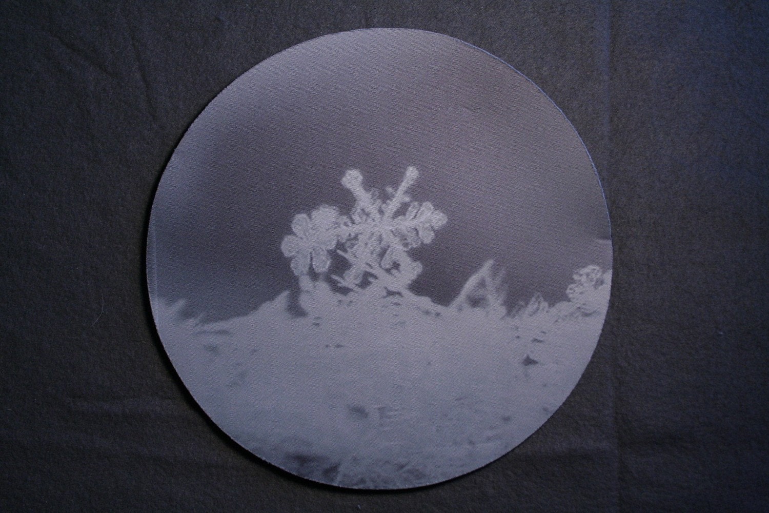 Snowflake Round Mousepad Or Hot Pad - Mother and Child Snowflakes Photo 8 Inch Round