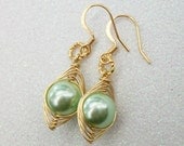 Peas in a Pod Earrings - One Pea In The Pod Gold Earrings For Brides, Bridesmaids,Family , Sisters,Best Friends Or Mothers.