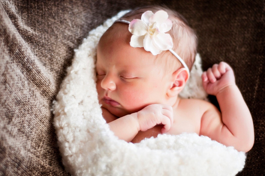 Beautiful Baby flower headband. Multiple colors available