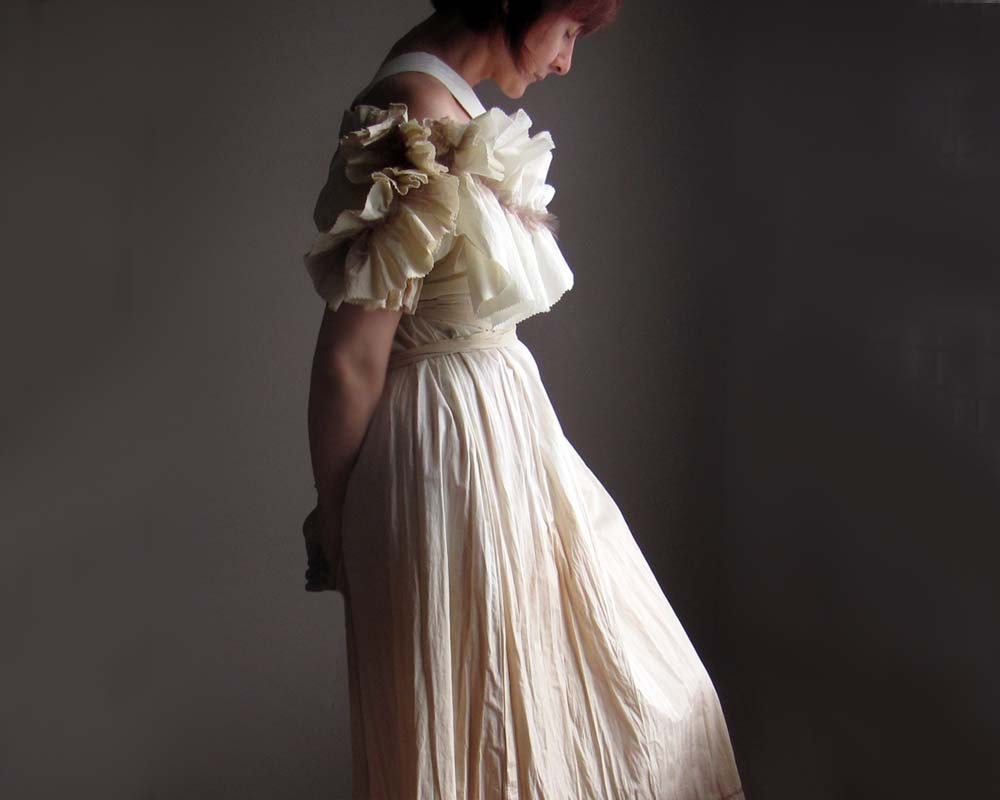 Custom Wedding Dress. Wedding. Fashion. Plus Size Wedding. Any Size. Sizes S, M, L, XL. Cotton. Victorian. Wedding. - LoVDdesign
