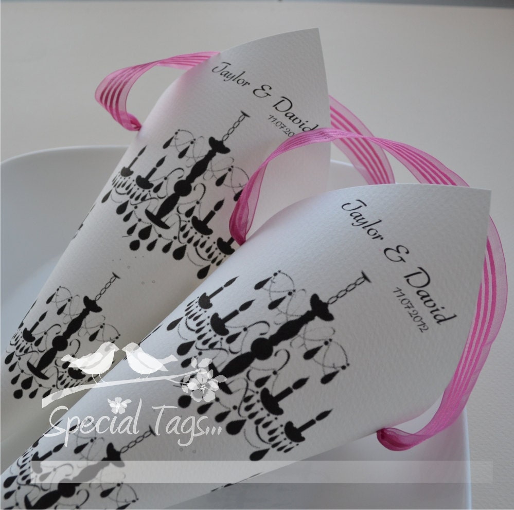Wedding Paper Cones - Set of 30 - Confetti Cone - Candy Cone - Food Cone - Custom Wedding Cone