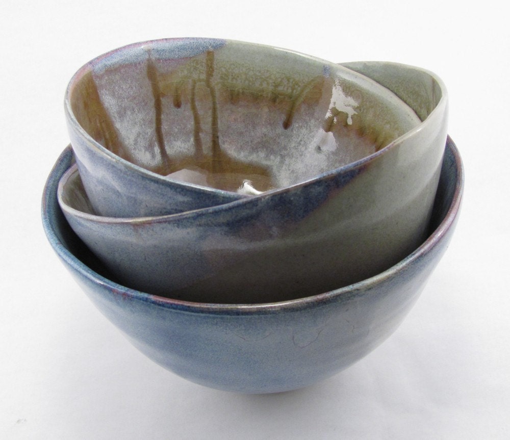 Set of 3 nesting bowls - stormy sea