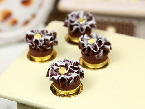 Feuille d'Automne - French Chocolate Ruffle Cake - Small Version - Individual French Miniature Food in 12th Scale