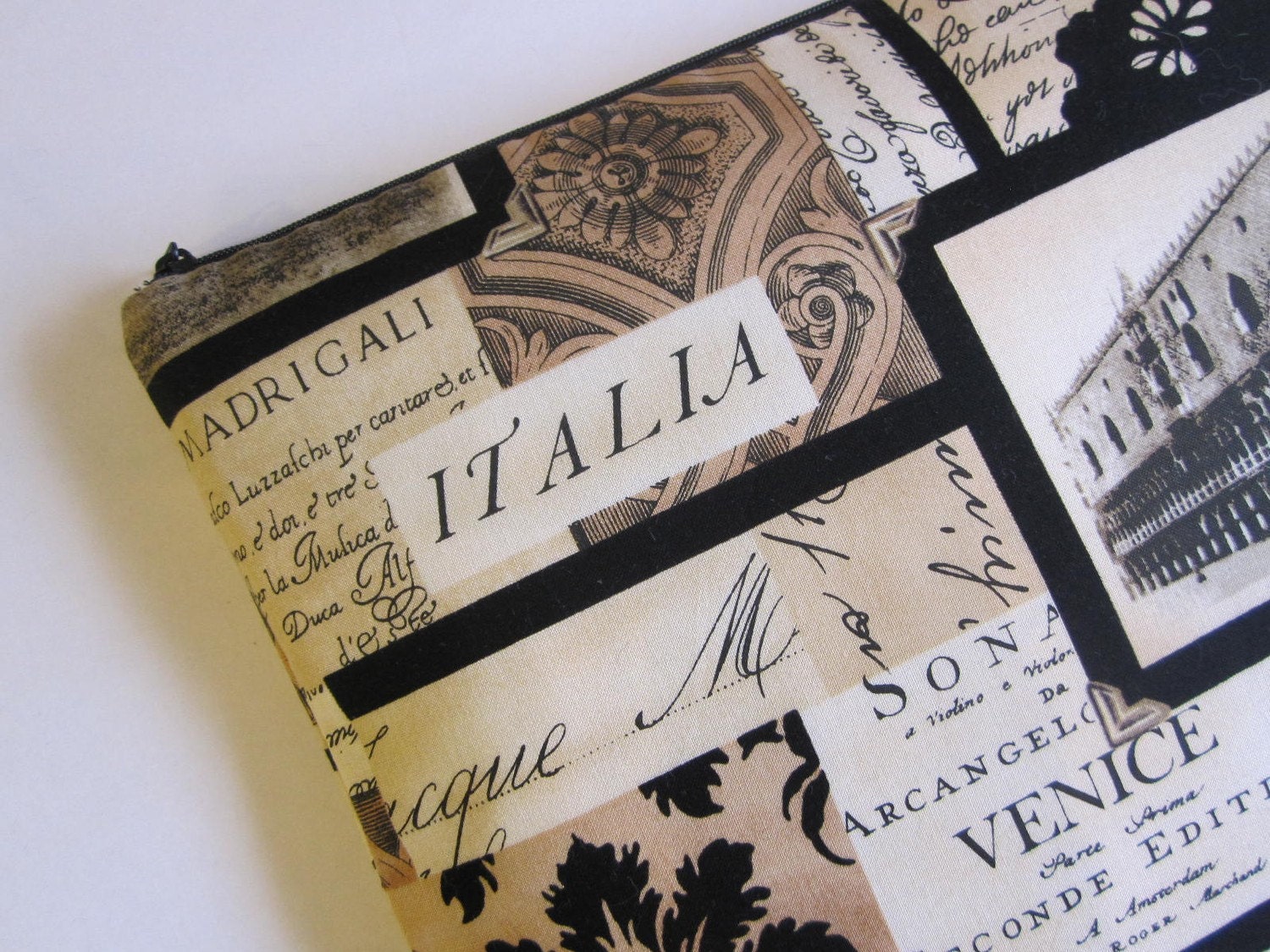 Laptop Case 13 inch Laptop Sleeve MacBook Pro Case - Italian Collage