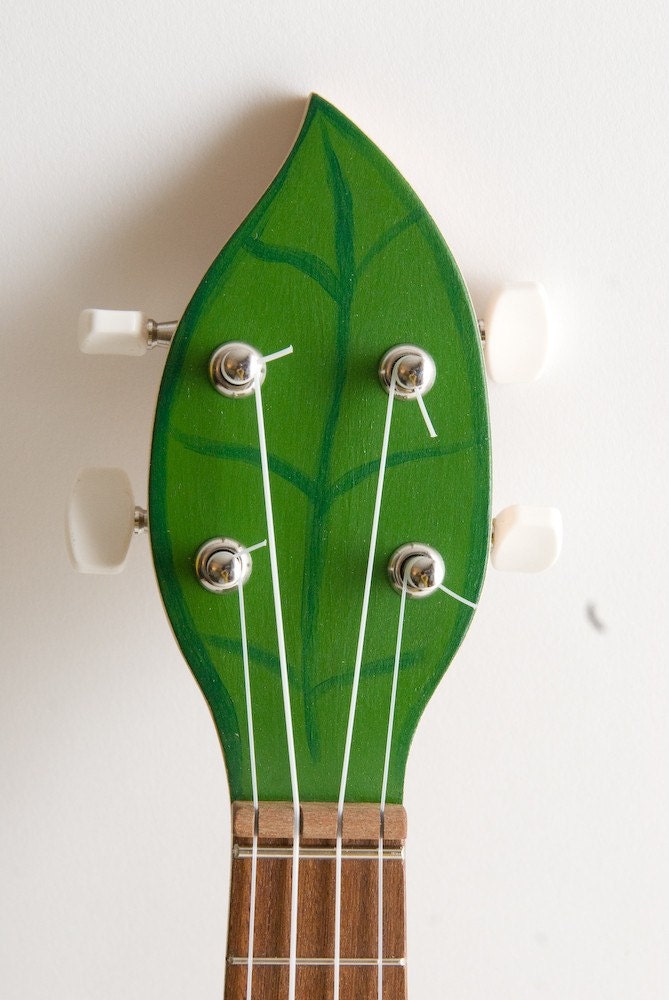 SOLID WOOD  Avocado ukulele ( Avolele )