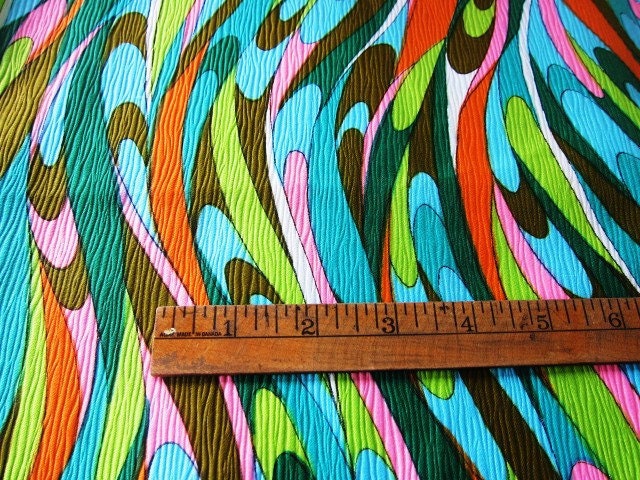 1960s cotton lot 5 mod and colorful