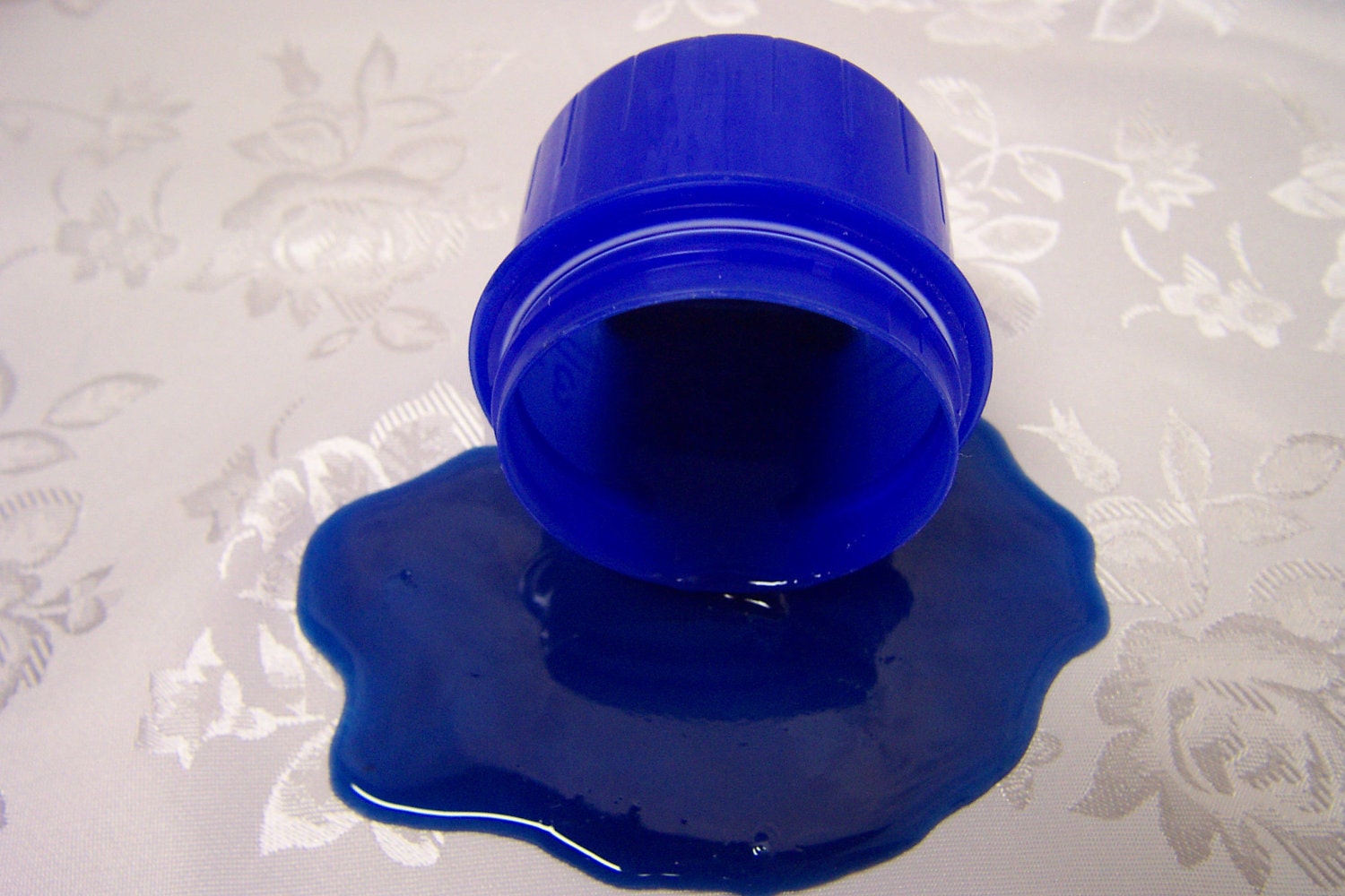 Spill Laundry Detergent Blue Cap Fake Fun Prop Gag