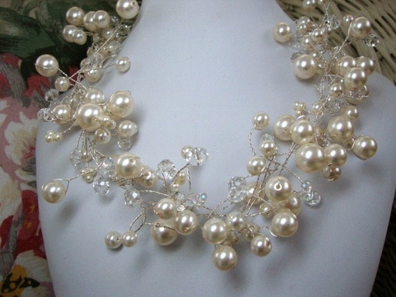 Pearl and Crystal Bridal Necklace - MommaGoddess