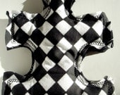 Autism Awareness puzzle piece fidget - black/white squares
