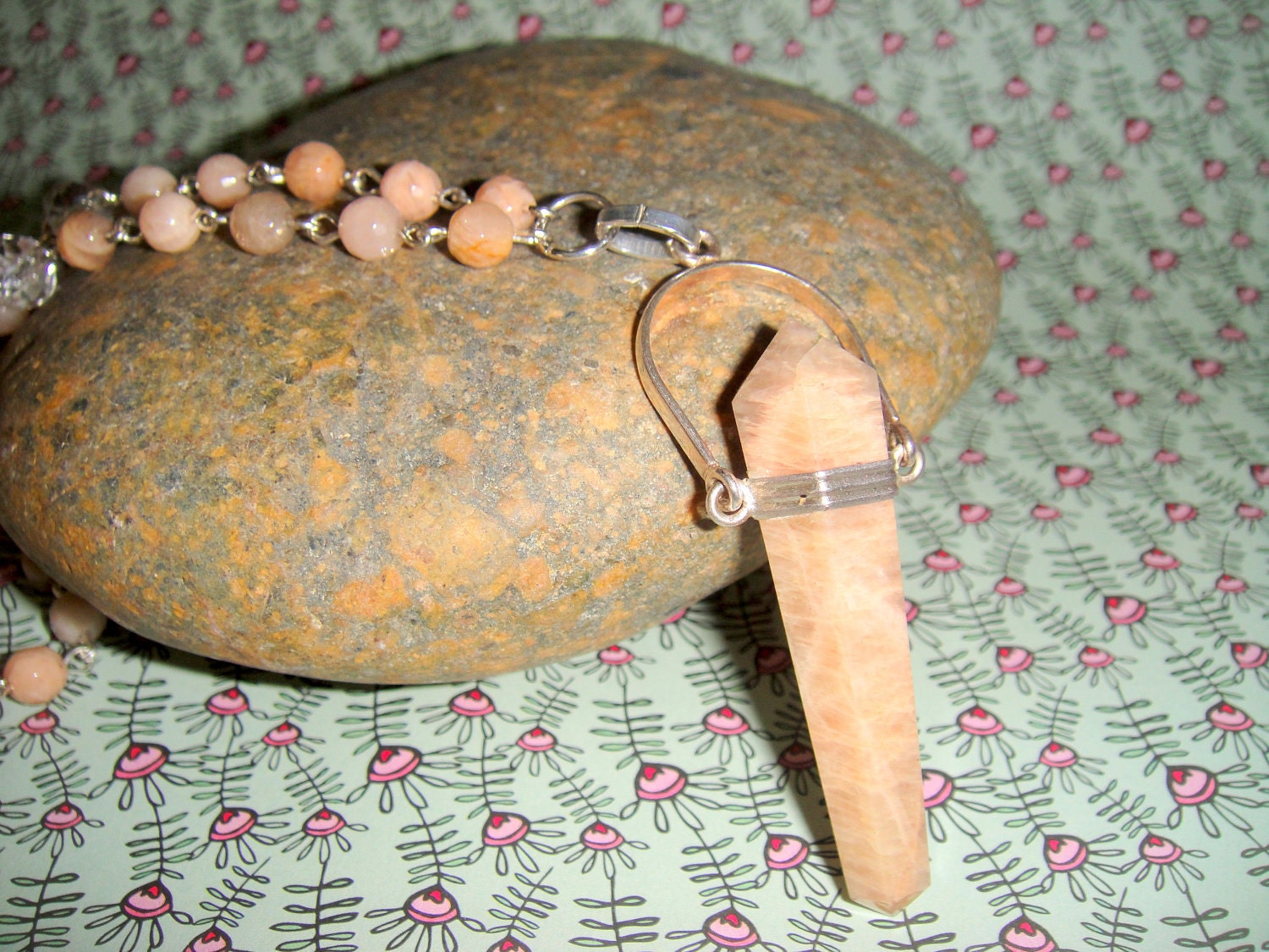 Sunstone Pendulum Necklace