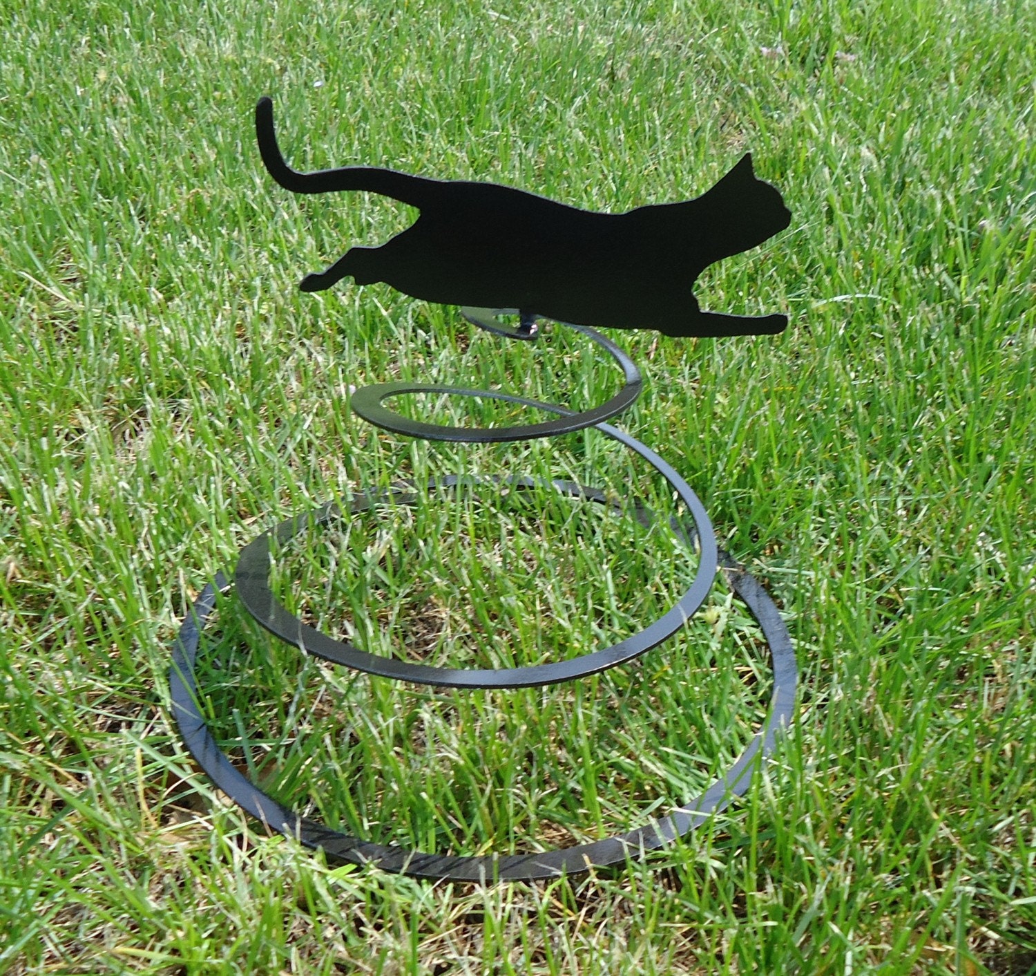 Cat Spring Garden Metal Art - Free USA Shipping