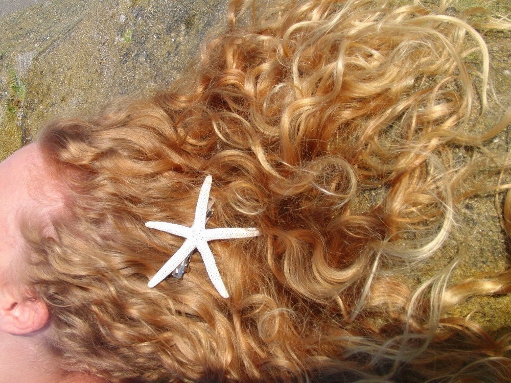White skinny starfish barrette