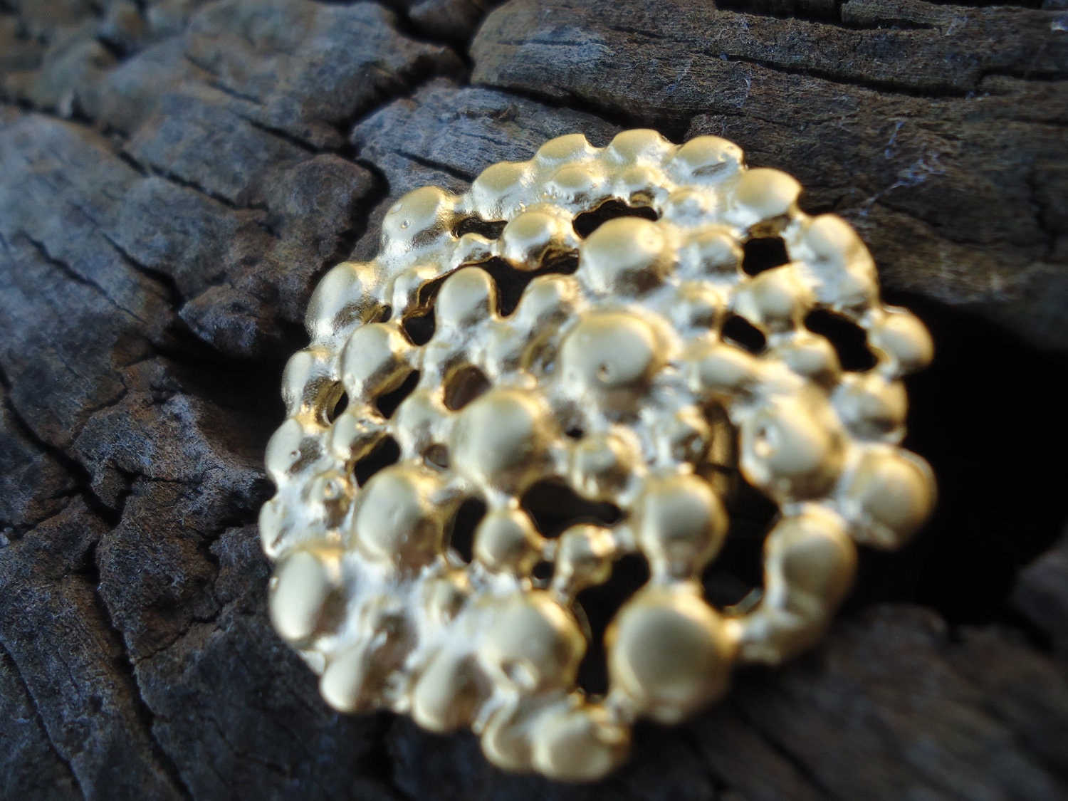 Abstract Dotted Ring