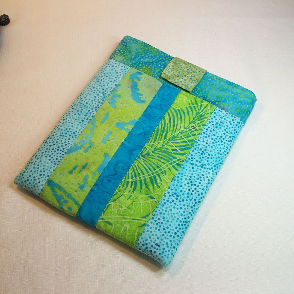 Batik iPad Sleeve - Padded Case